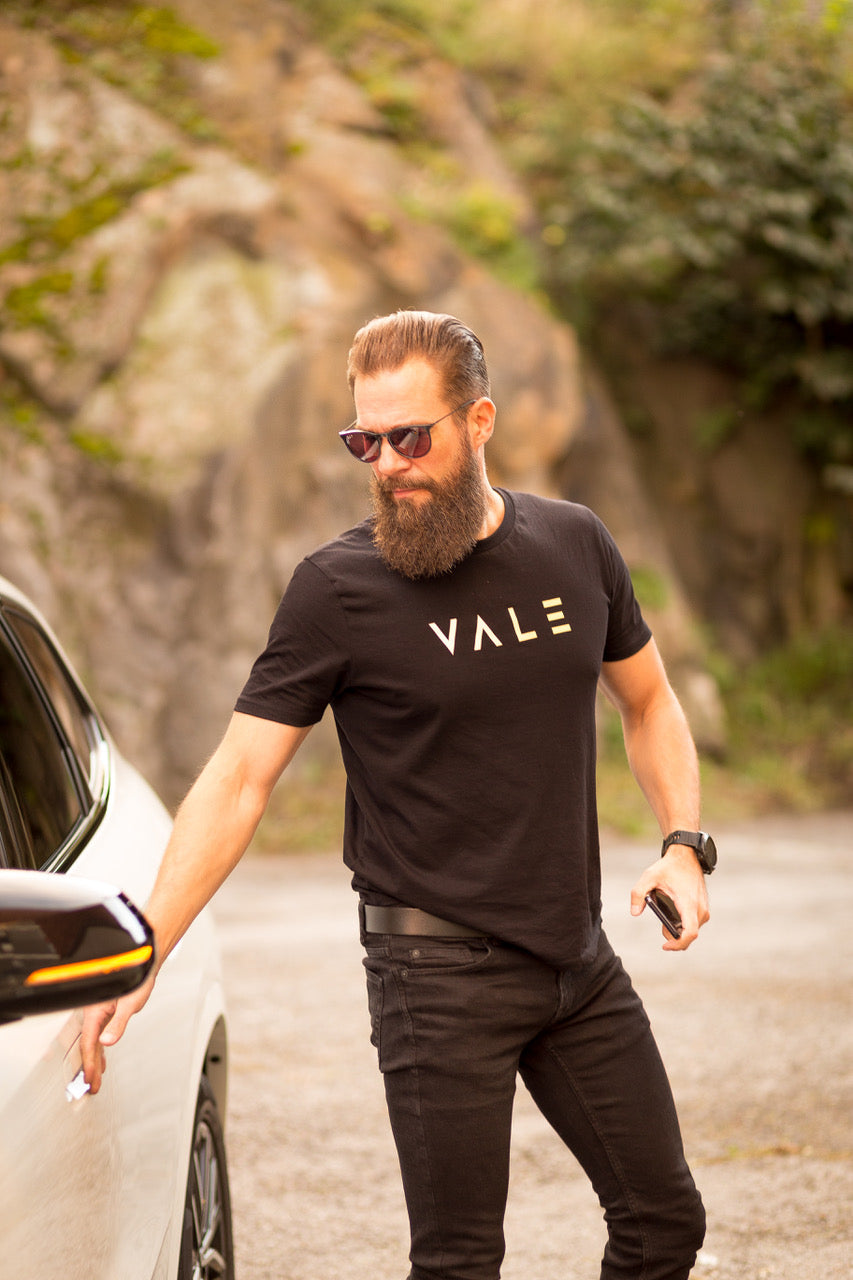 VALE Vida unisex T-paita musta