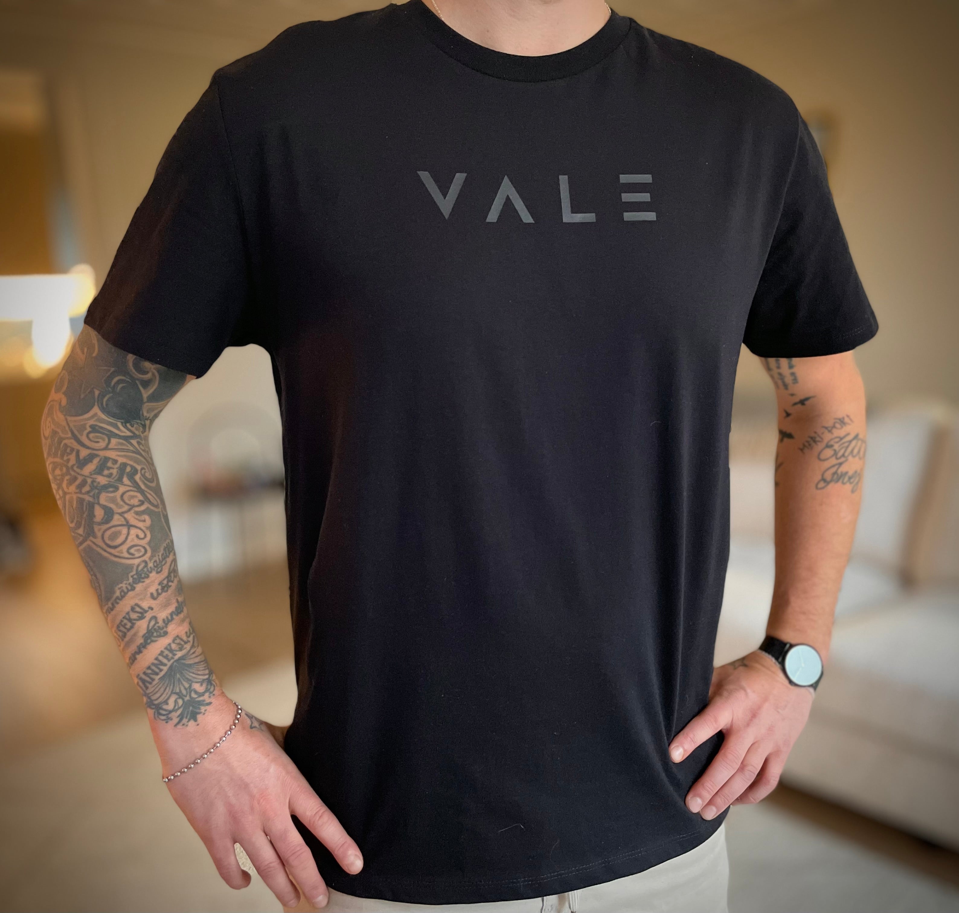 VALE Noche T-paita