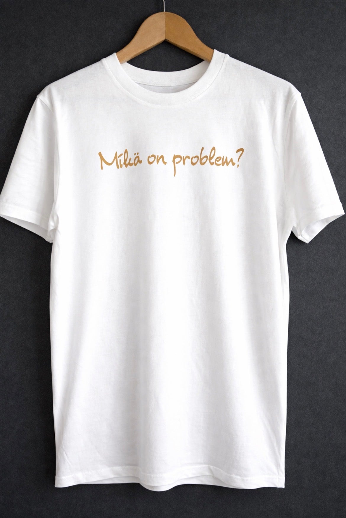 VALE Clothing x Pyry Laakso unisex valkoinen T-paita