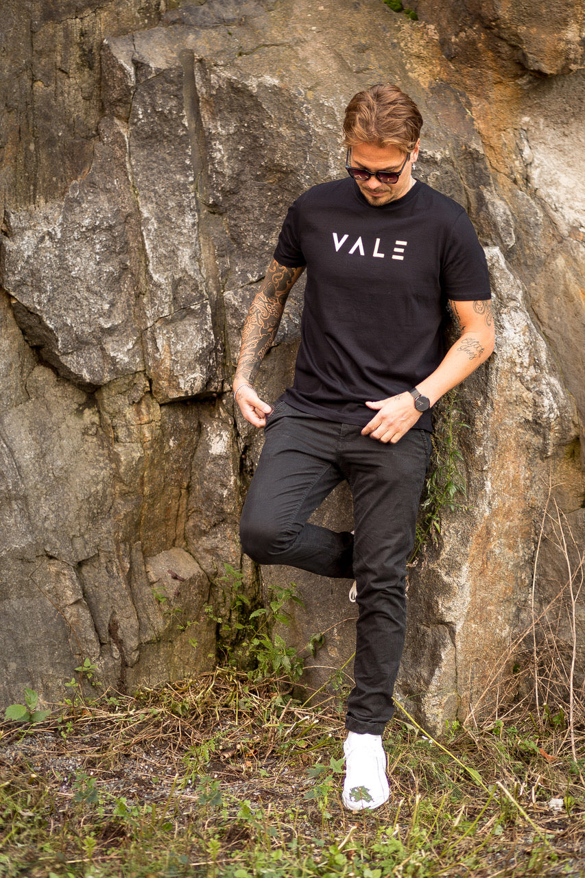 VALE Vida unisex T-paita musta