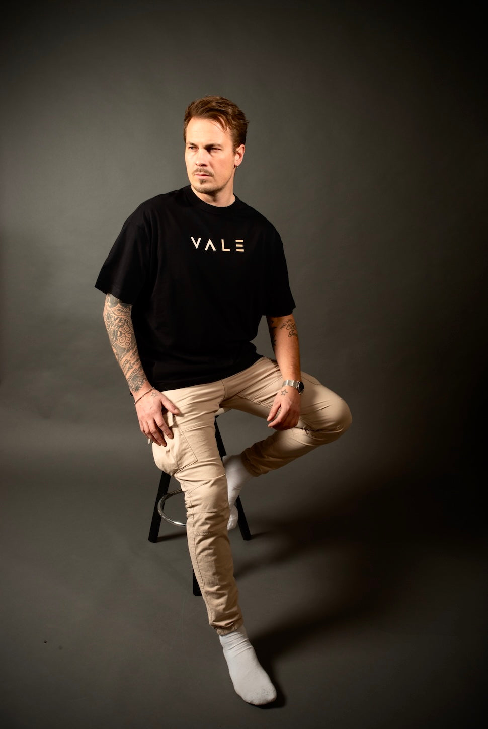 Vale Oversize T-paita musta