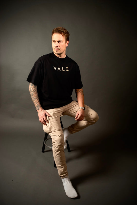 Vale Oversize T-paita musta